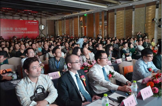 人民電器,人民電器集團(tuán),中國(guó)人民電器集團(tuán)人民(武漢)國(guó)際汽車城招商現(xiàn)場(chǎng)人氣火爆